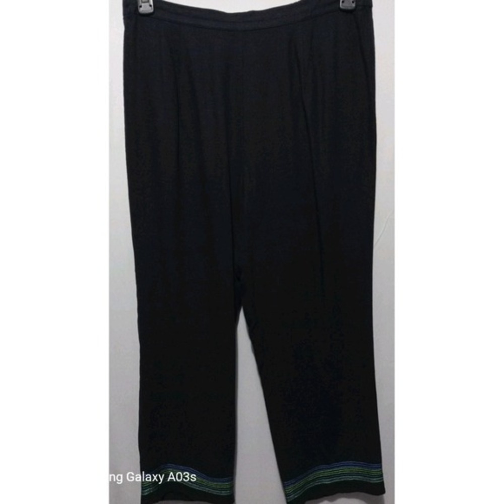 Talbots Petites Size‎ 10 Linen Blend Cropped Capri Pants Black W/Embroidery Legs